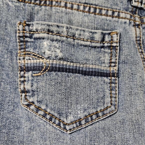 SO Distressed Denim Pocket Miniskirt - Picture 7 of 12